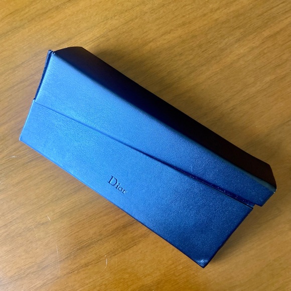 DIOR ULTIME 1 Eyewear - Picture 5 of 6